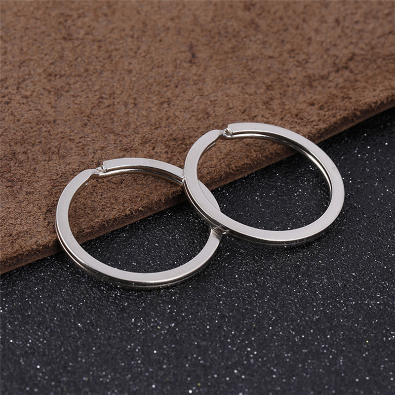 キーホルダー用スプリットリング,28mm,ニッケルコンパス付 - Compass Keychain Mini のレビューと価格