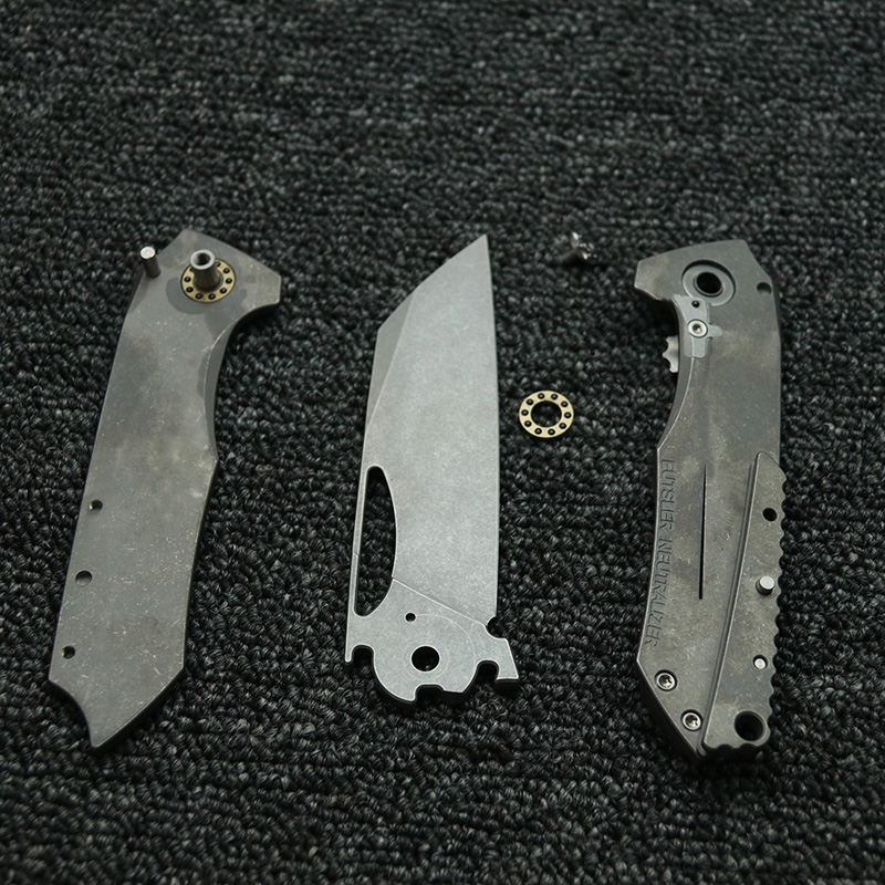 ユートスラー ニュートラライザー チタンハンドル セラミック - Pocket Knife Ceramic のレビューと価格