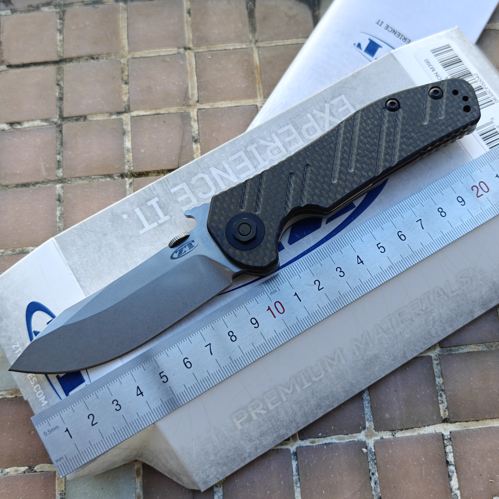 エマーソンスタイル 0630CF 0630 カーボンファイバ - Pocket Knife Ceramic のレビューと価格