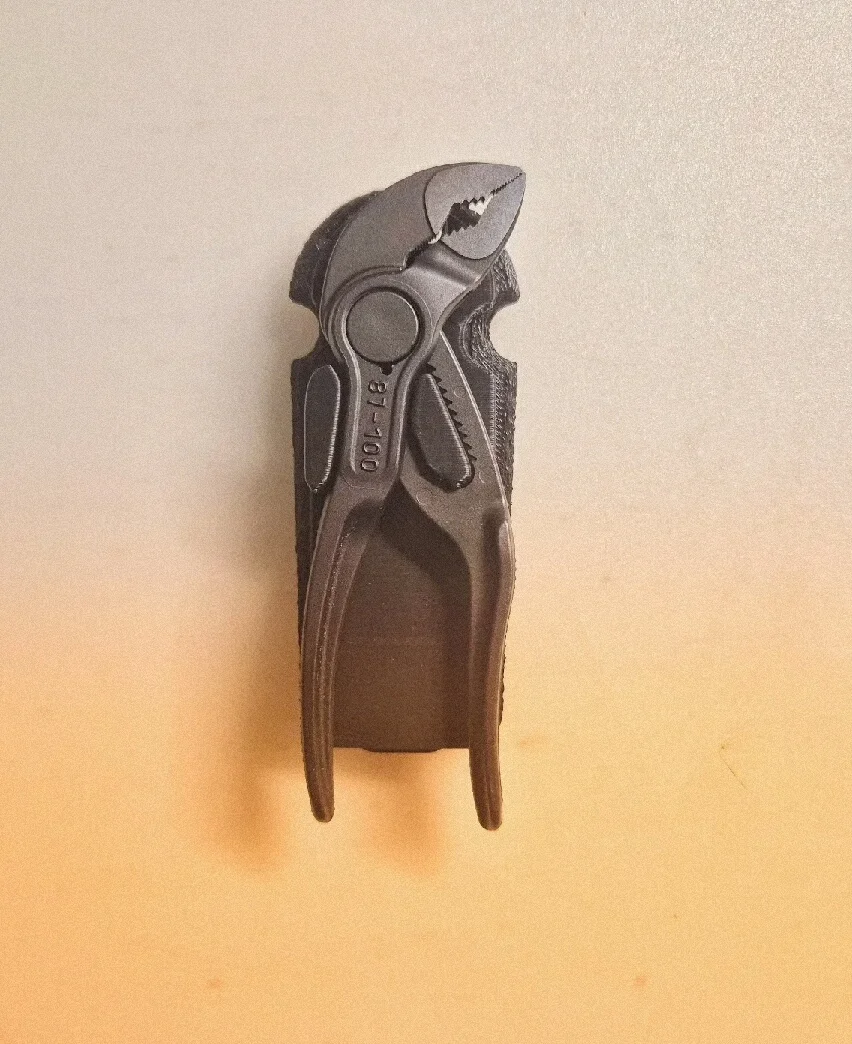 EDCポケットホルスター |   クニペックス XS コブラ - Edc Carry Pliers のレビューと価格