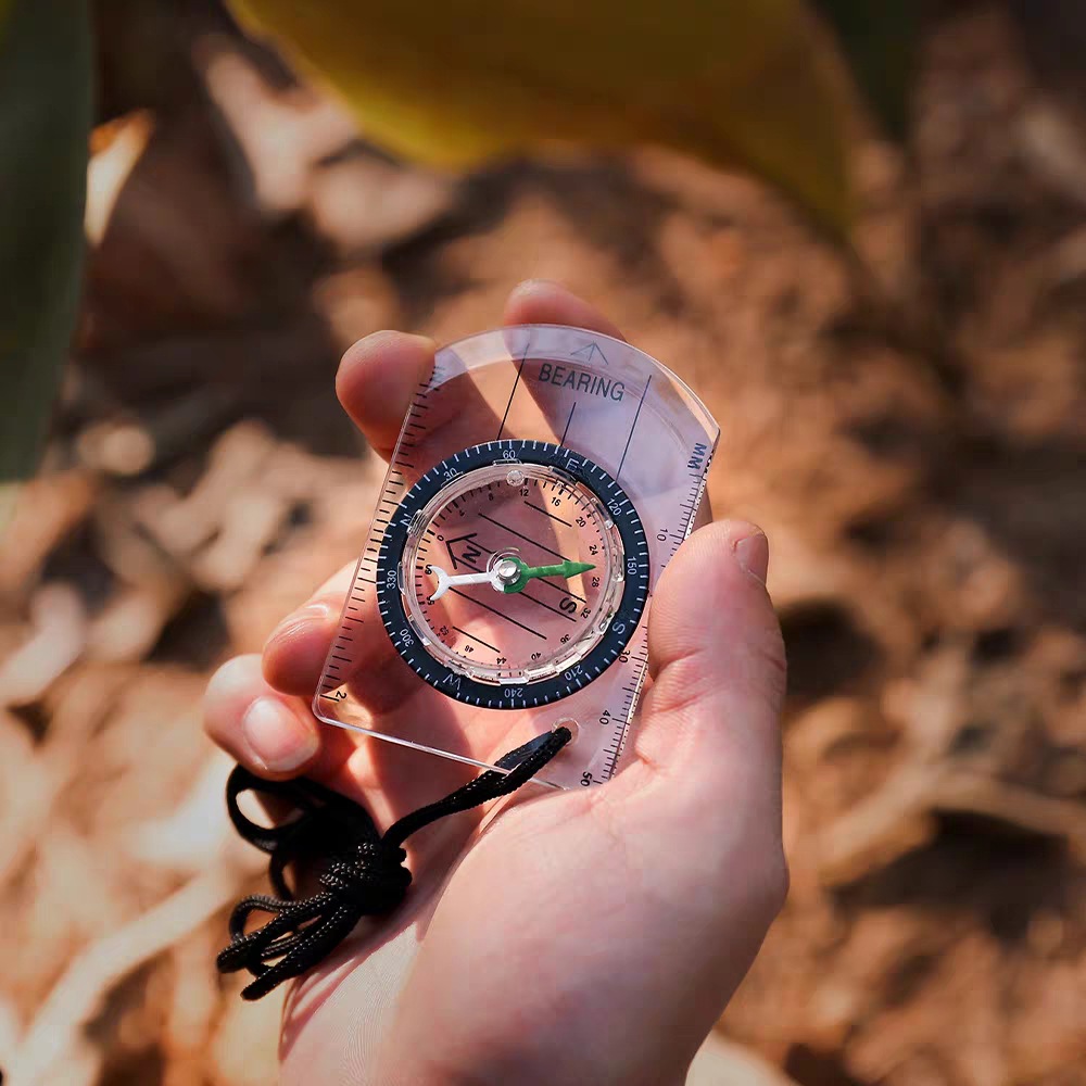 1個入り 新品 アウトドア ミニ アクリル製 透明スケールコ - Compass Keychain Mini のレビューと価格